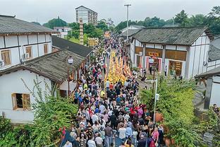 东体：海港选穆斯卡特希望提升球队技战术水平，各线争取好成绩